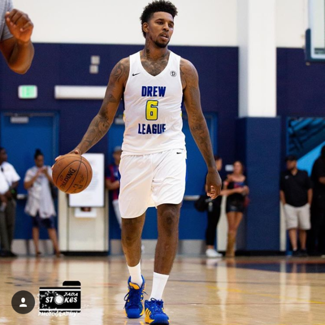 迫使小熊内 迫使小熊内