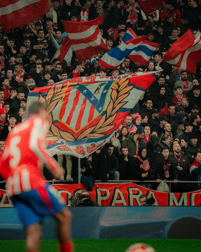 手为轴的创 手为轴的创